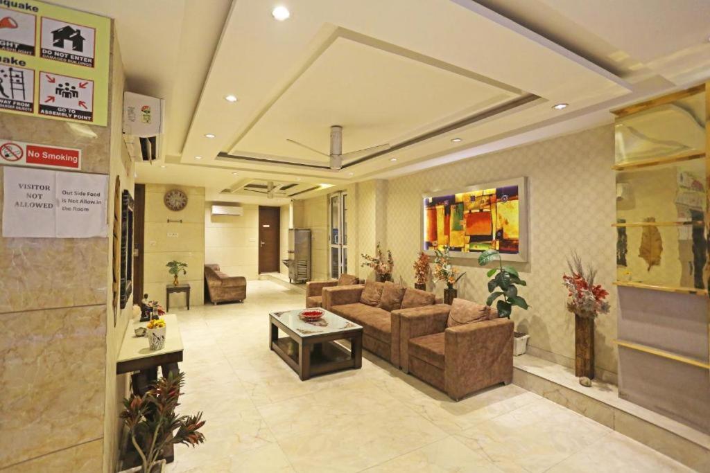 Hotel Urban Luxury Yeni Delhi Dış mekan fotoğraf