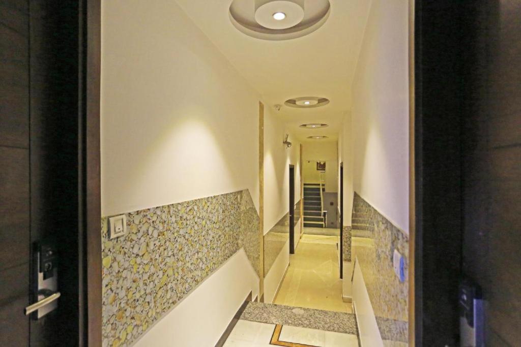 Hotel Urban Luxury Yeni Delhi Dış mekan fotoğraf