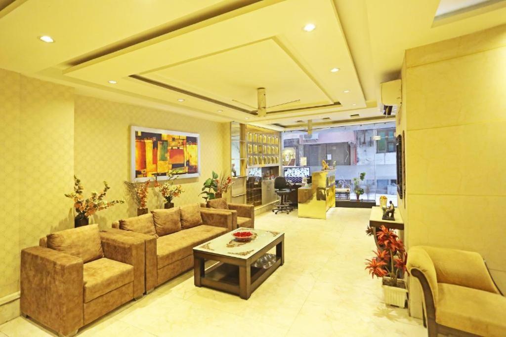 Hotel Urban Luxury Yeni Delhi Dış mekan fotoğraf